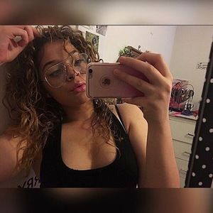 Meet your Posher, Mariah